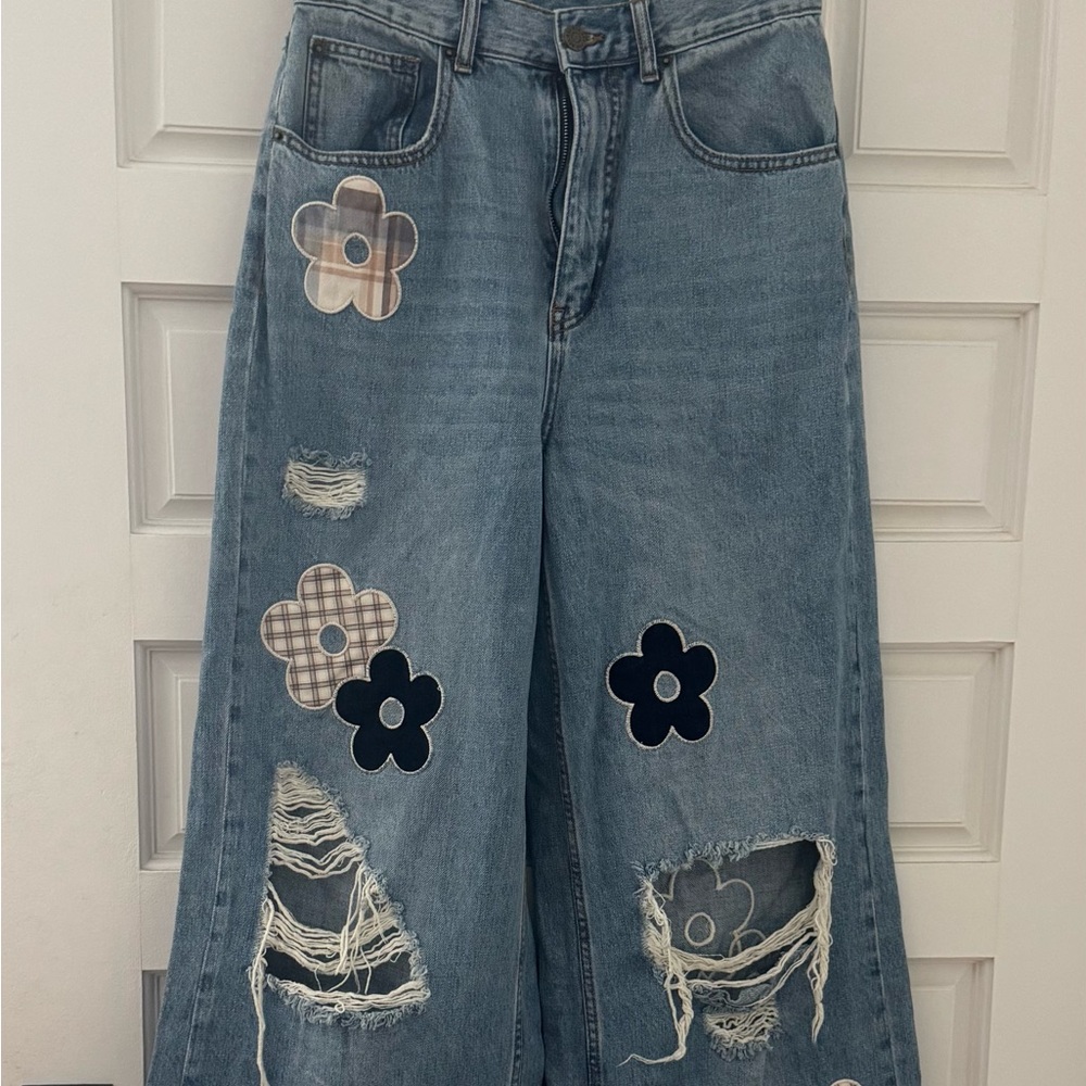 BDG Blue Floral Patch Wide Leg Jeans